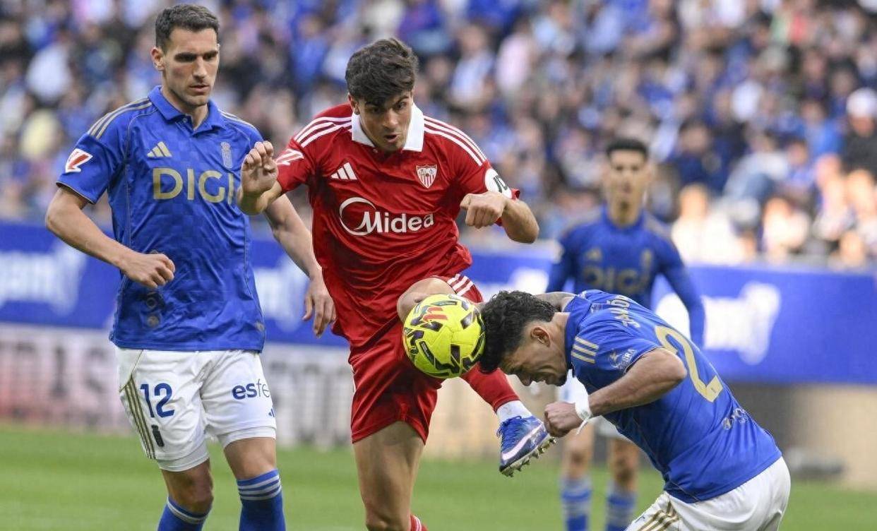 随着塞维利亚0-1，赫塔费2-0，瓦伦西亚2-3，西甲积分榜出炉